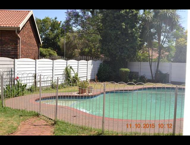 3 BEDROOM HOUSE FOR SALE IN PETERSFIELD